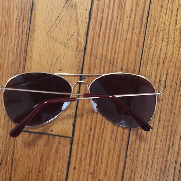 TOP QUN - Picture 7 of 8